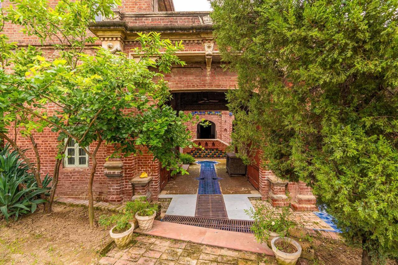 Stayvista'S Peepal Haveli - Rustic Kothi With Terrace, Breathtaking View & Bonfire Narainpur (Punjab) Exterior foto